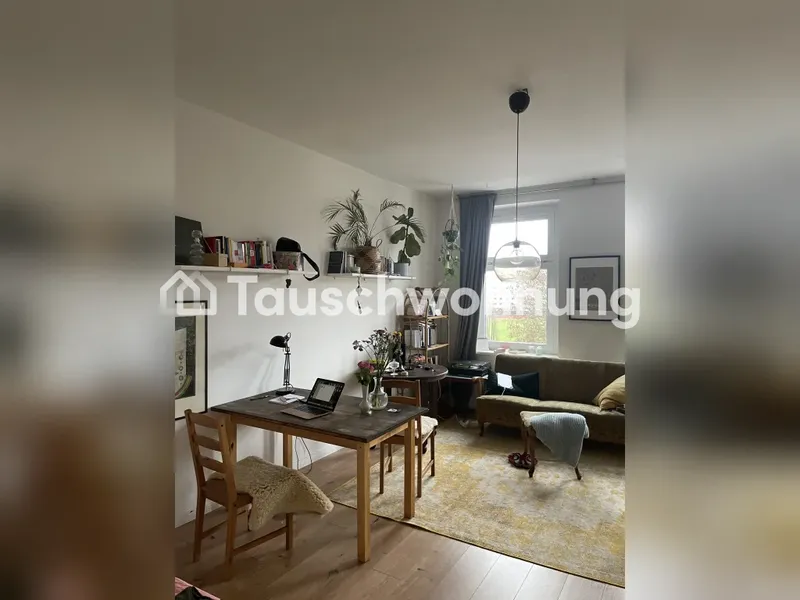 Tauschwohnung: Zwei-Zimmer-Wohnung Friedrichshain, 900 Euro warm — photo 1